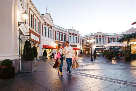 designer stores in neumünster